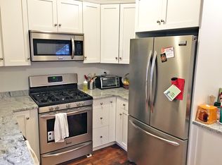 246 Summer St #1R, Somerville, MA 02143
