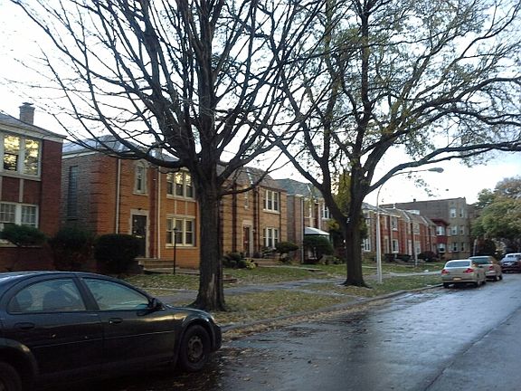2nd image of 8809 S Blackstone Ave