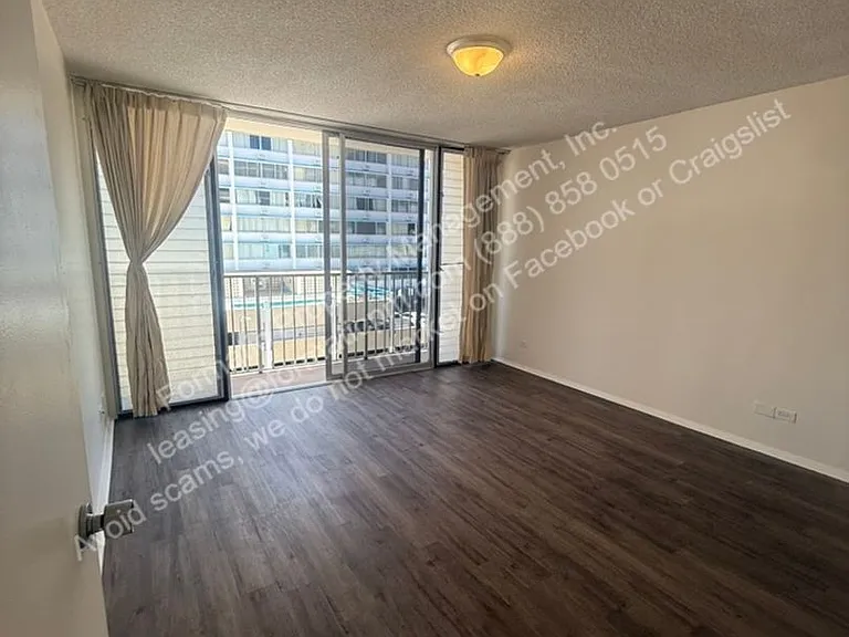 1561 Kanunu St #505 — Photo 6