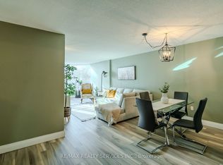 8 Lisa St #203, Brampton, ON L6T 4S6
