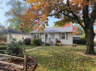 1015 Hoyt St, Michigan City, IN 46360