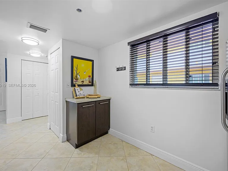 8888 Collins Ave #105 — Photo 29