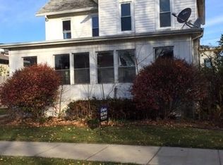 324 E Main St, Amboy, IL 61310