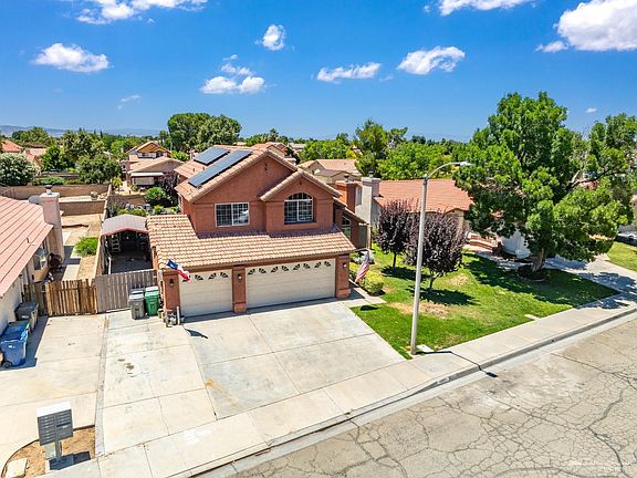 4th image of 43915 Palm Vista Ave