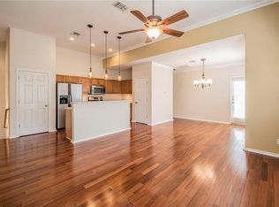 7501 Shadowridge Run UNIT 105, Austin, TX 78749