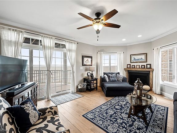 4th image of 3080 Whispering Shores Dr