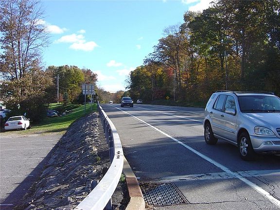 3rd image of 150 Route 6n