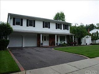 5th image of 104 Wood Ln