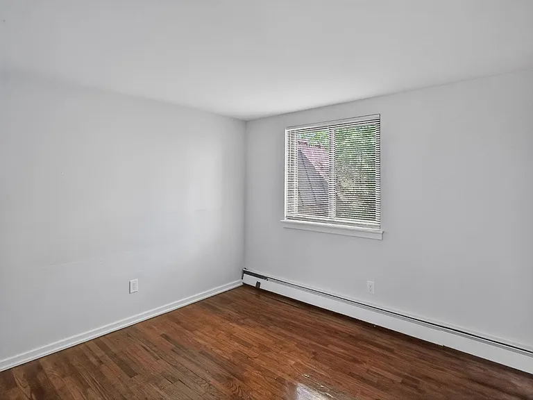 365 Orchard Street — Photo 36