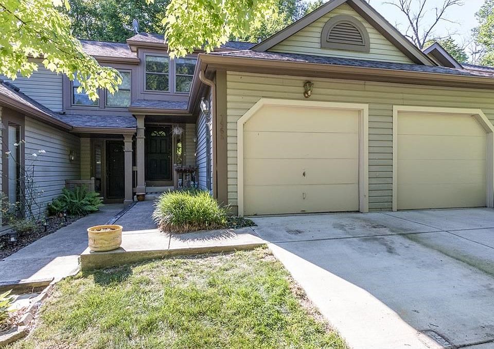 1st image of 7966 Sunset Cove Dr