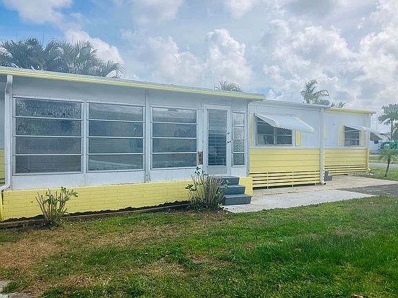2nd image of 4054 Marigold Rd