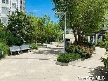 2nd image of 40 22 College Point Boulevard Flushing Ky #15G