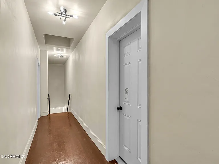 922 4th Ave #2B — Photo 24
