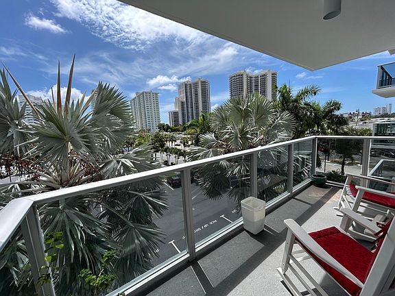 3rd image of 3333 NE 34th Street #414
