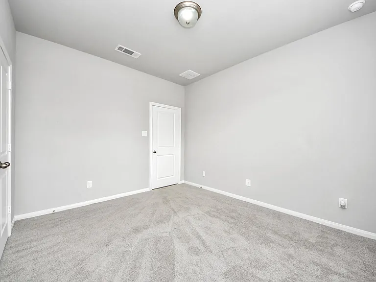 859 Sarasota Shore Dr — Photo 12