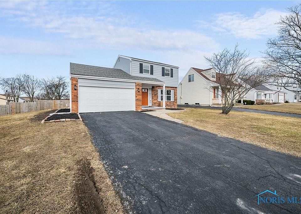 1st image of 914 Carol Cir