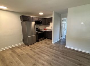 1908 Rhodes St #1, Madison, IL 62060