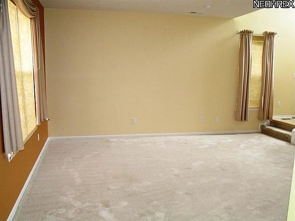 2nd image of 270 Preston Ln