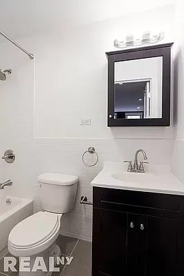 Rented by REAL New York | media 6