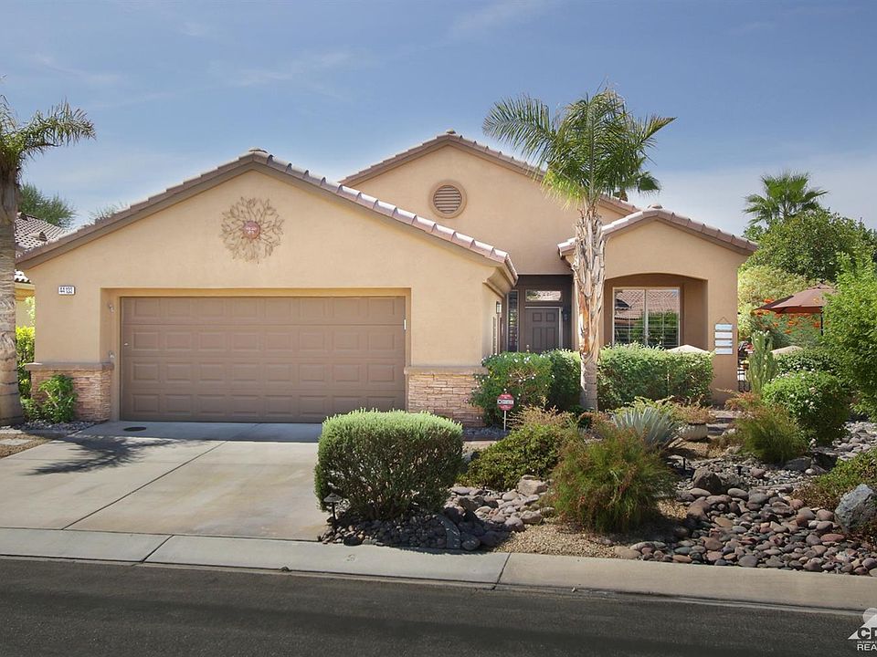 1st image of 44133 Royal Troon Dr