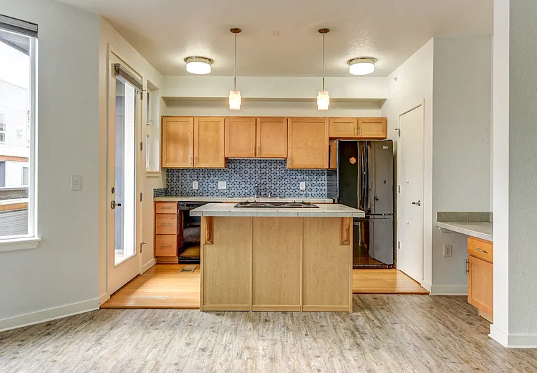 2850 E. College Avenue #304 Kitchen