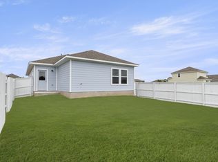 199 Lavender Ln, Elgin, TX 78621