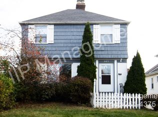 367 E 211th St, Euclid, OH 44123