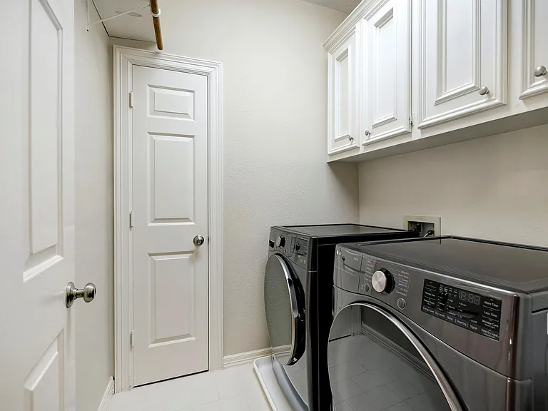 4120 University Blvd — Photo 17