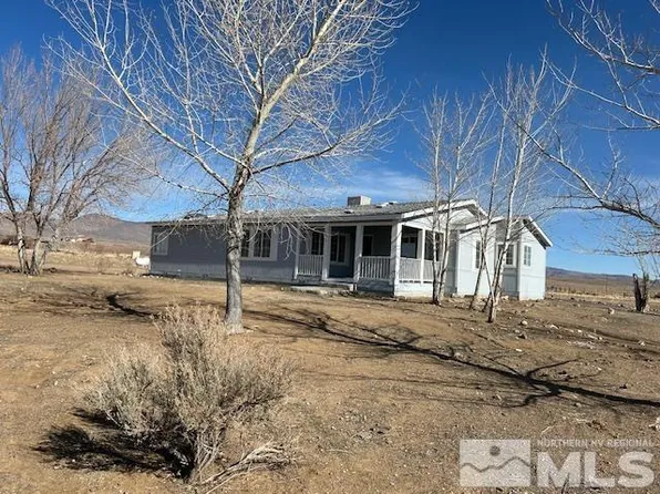 6870 Kiowa Ln, Stagecoach, NV 89429