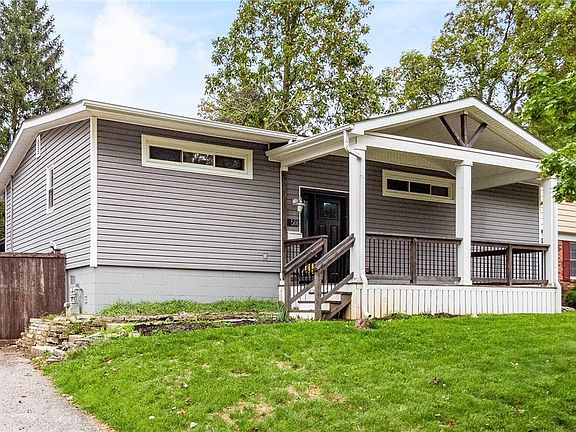 4th image of 586 Glenridge Pl