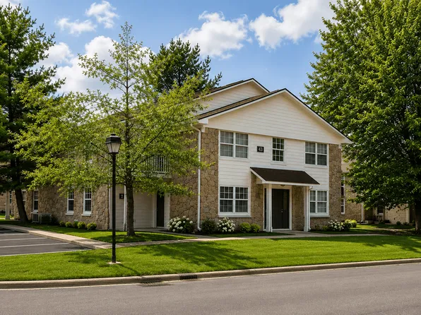 The Court at Sandstone Apartments