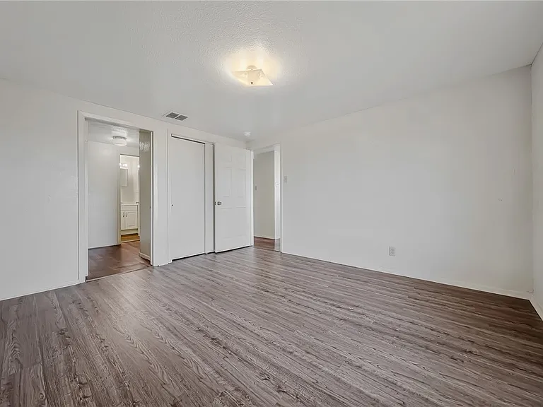 813 Furman Ave #1 — Photo 18
