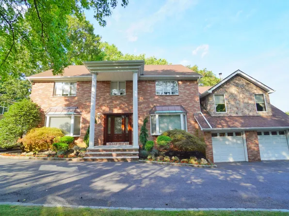 531 Todt Hill Road image 1 of 73