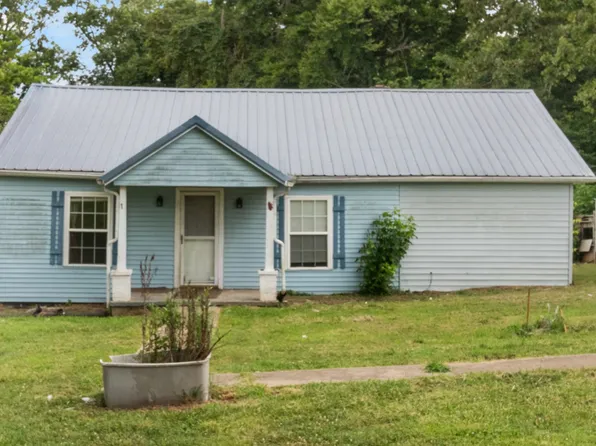 311 Gip Manning Rd, Clarksville, TN 37042