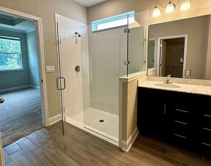 319 Greenway Ln — Photo 17