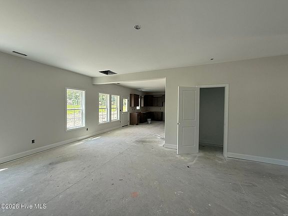 4th image of 713 Homestead Acres Lane
