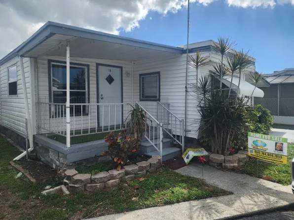 15 Forest Ln, Largo, FL 33773