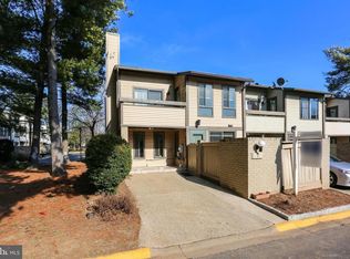 7 Copps Hill Ct, Montgomery Village, MD 20886