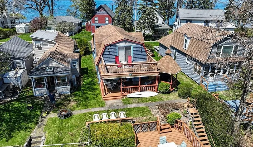 58 Sunset Island Rd