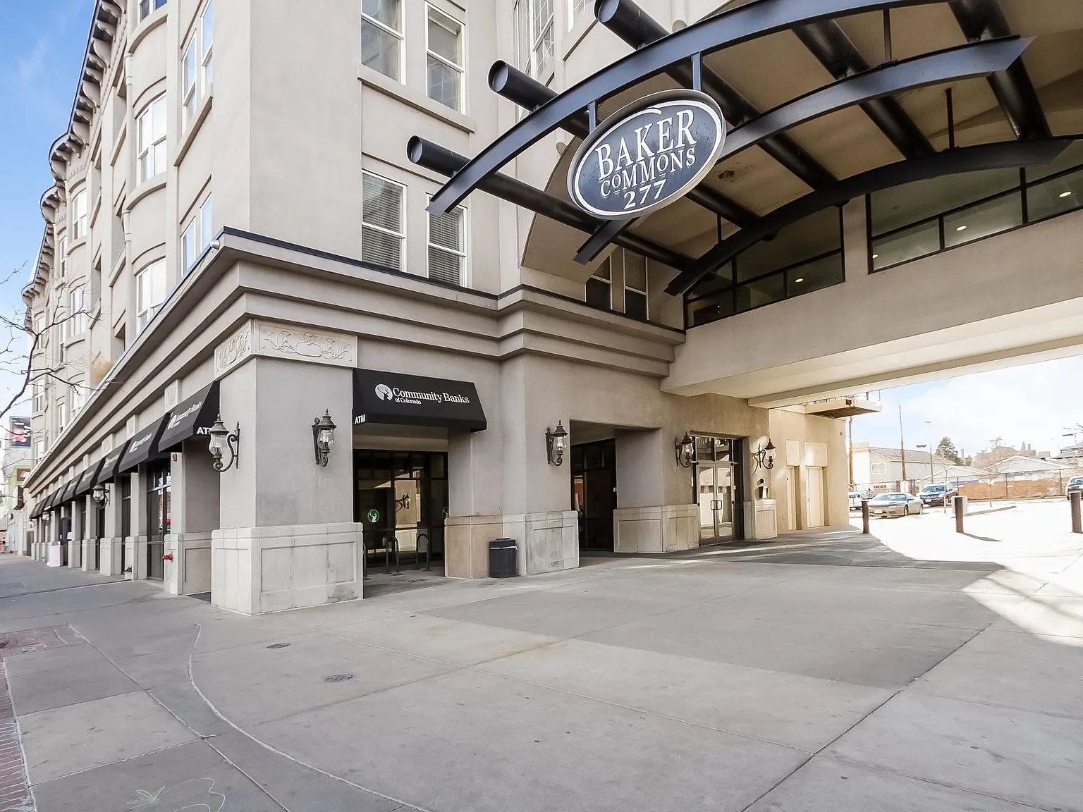 1 bed, 890 sqft, $1,950 — Photo 3