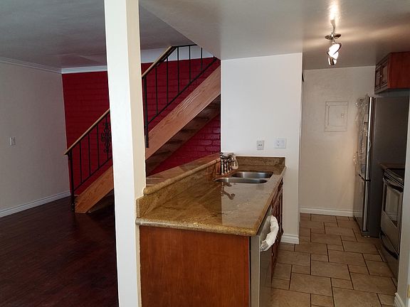 4th image of 1133 Chalmette Ave