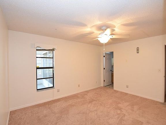 5th image of 1180 Kenway Ave