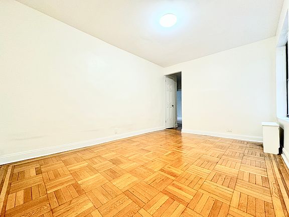 2nd image of 106 Fort Washington Ave APT 2J