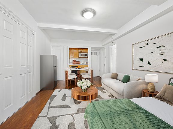 4th image of 5 Tudor City Pl APT 517