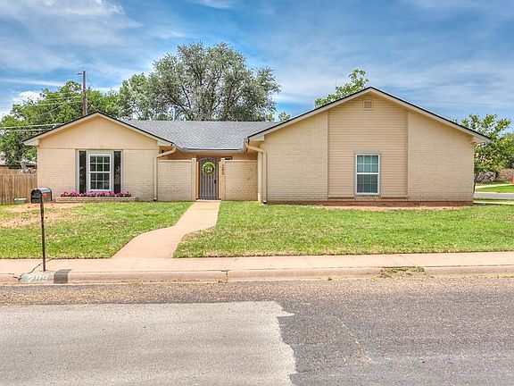 2nd image of 289 Twin Oaks Dr