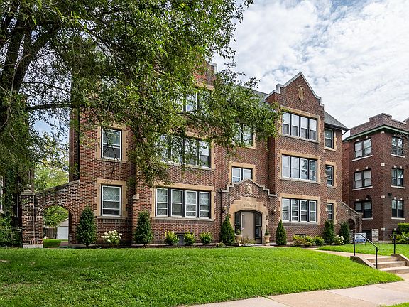 2nd image of 6157 Waterman Blvd Floor 2