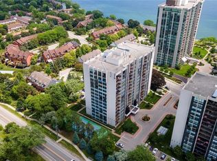 Ennisclare On The Lake, Oakville, ON L6L 5L5
