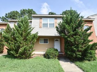 402 S Division St, Suffolk, VA 23434