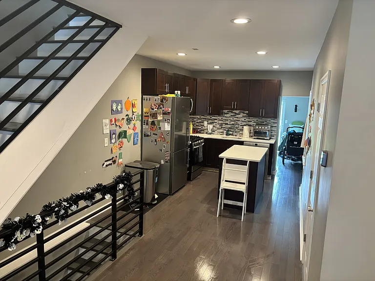 2220 Ellsworth St — Photo 19