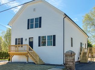 566 Freelove St, Fall River, MA 02720